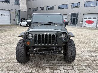 Jeep Wrangler 3.8 Sahara picture 8