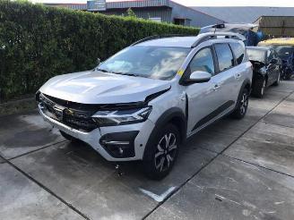 disassembly passenger cars Dacia Jogger Jogger, MPV, 2022 1.0 TCe 110 12V 2022/2