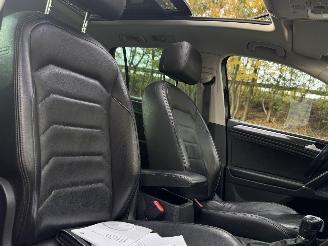 Volkswagen Tiguan 1.4 TSI ACT R-line Panoramadak Origineel NL! picture 21