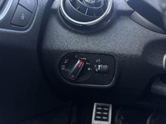 Audi A1 1.2 TFSI 2x s-line NAP Rijdbare schade! picture 33