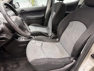 Peugeot 206 1.4 Gentry Airco picture 16