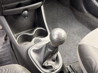 Toyota Aygo 1.0 VVT-i Now Airco NAP! picture 23