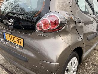 Toyota Aygo 1.0 VVT-i Now Airco NAP! picture 28