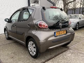 Toyota Aygo 1.0 VVT-i Now Airco NAP! picture 8