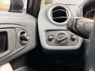 Ford Fiesta 1.25 Limited Airco picture 26