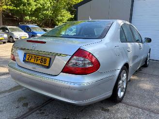 Mercedes E-klasse 280 Avantgarde! NAP! Volledig Rijdbaar picture 15