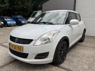 krockskadad bil auto Suzuki Swift 1.2 EASS Airco Sport! 2013/1