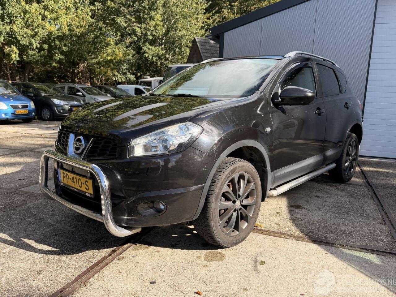 Nissan Qashqai 2.0 4wd pano camera vol opties