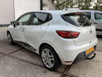 Renault Clio 0.9 TCe Zen PDC NAVI DAB+ RIJDBAAR! picture 8