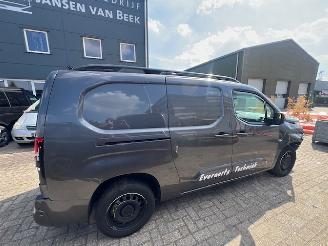 Opel Combo Automaat met navigatie  EURO6 picture 7