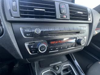 BMW 1-serie 114i EDE High Executive picture 12