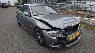 Schadeauto BMW 3-serie 325i Coupe M-sport pano harman kadon alcantara 137dkm nap! 2010/1