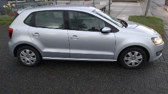 Volkswagen Polo 1.2 easyline weinig schade picture 8