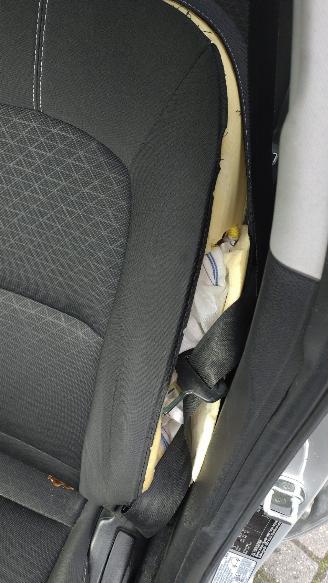 Kia Picanto 1.0 DPi ComfortLine Luxe uitvoering!! mooie schade picture 23