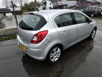 Opel Corsa 1.3 cdti ann. edition gebruikersschade picture 10