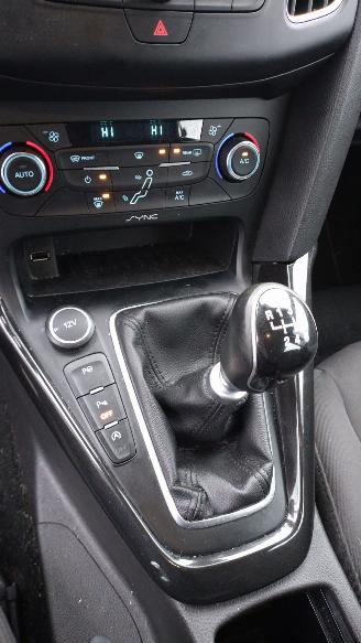 Ford Focus 1.0 first Edition 167565 km Nette auto! picture 14