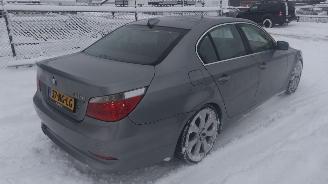 BMW 5-serie 530i executive ,rijdt goed ,gebruikersschade! picture 7