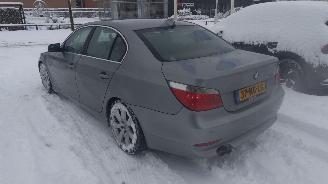 BMW 5-serie 530i executive ,rijdt goed ,gebruikersschade! picture 5