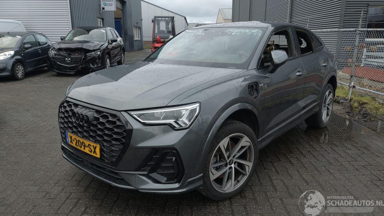 Audi Q3 Sportback e-tron 45 Tsfi S-Line Pano
