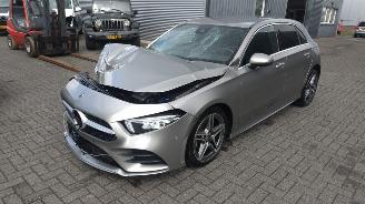Voiture accidenté Mercedes A-klasse A200 AMG 2020 100.000 km! 2020/1