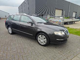 Volkswagen Passat 2.0 Highline FSI Business Nette auto picture 18