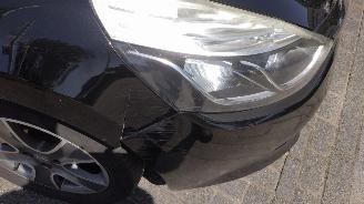 Renault Clio 0.9 TCE Night en day rijdbare schade picture 2