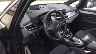 BMW 2-serie 218i M-sport autom Active Tourer 57000 km Nieuwstaat!!! lichte schade picture 16