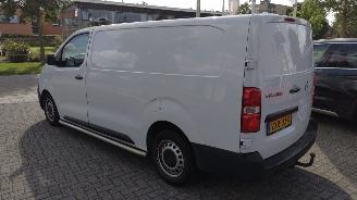 Opel Vivaro 2.0 124 S&S L3 87000 km met lichte schade picture 4