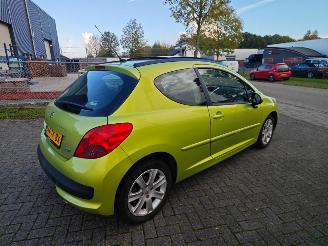 Peugeot 207 luxe auto met recente apk geen schade picture 3
