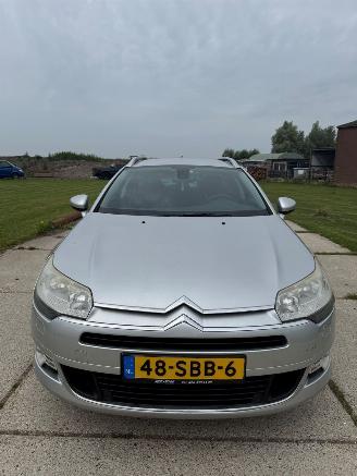 skadebil auto Citroën C5  2011/8