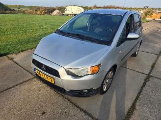 Mitsubishi Colt  picture 2