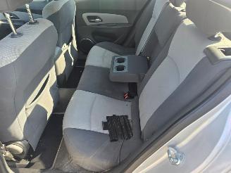 Chevrolet Cruze  picture 7