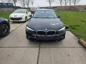 krockskadad bil auto BMW 1-serie  2018/10