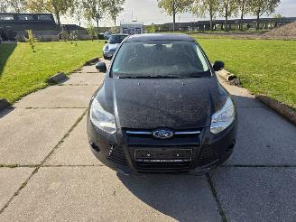 Schadeauto Ford Focus  2014/5