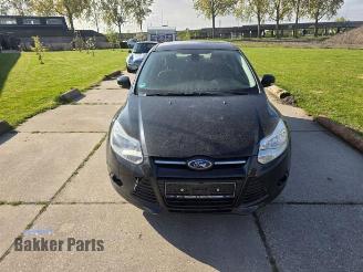 Démontage voiture Ford Focus Focus 3, Hatchback, 2010 / 2020 1.0 Ti-VCT EcoBoost 12V 100 2014/5