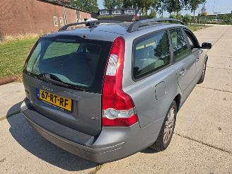 Volvo V-50 2.4 automaat picture 6
