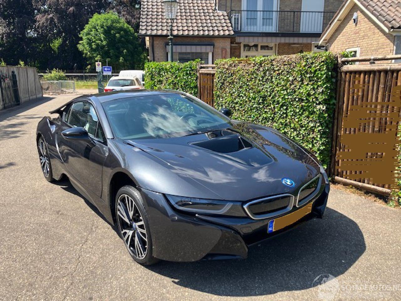 BMW i8 1.5 FIRST EDITION