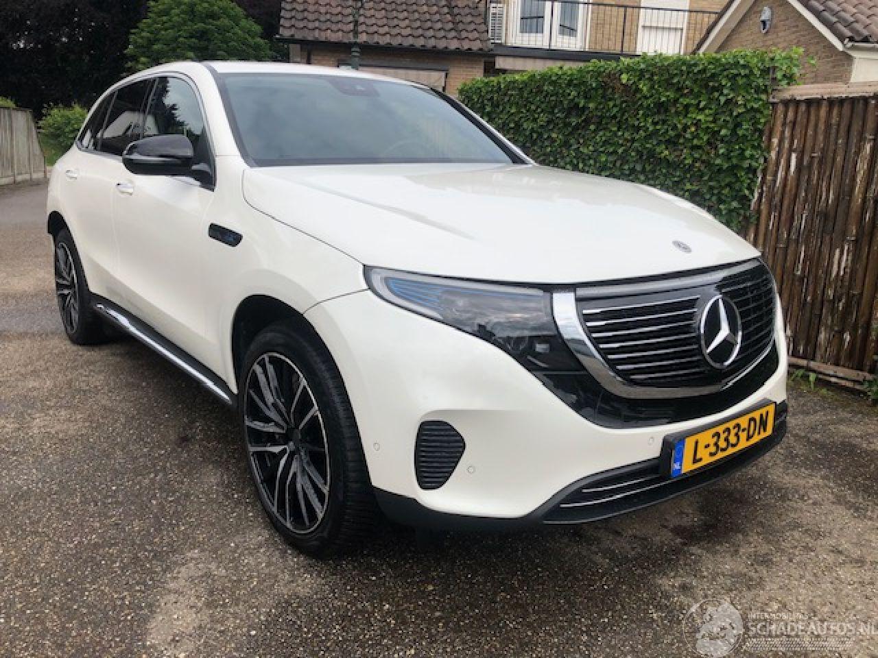 Mercedes EQC 400 4-MATIC 408 PK SPORT
