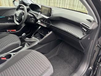 Peugeot 208 1.2 75 SPORT 2023 picture 11