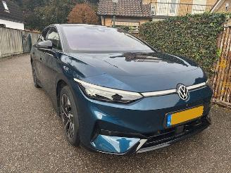 uszkodzony samochody osobowe Volkswagen ID.7 77 kwh PRO SPORT 286 PK AUTOMAAT 2023/12