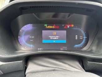 Volvo C-40 82 KWH Extended Range Plus picture 15