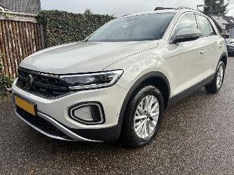 Unfallwagen Volkswagen T-Roc 1.5 TSI Life AUTOMAAT 2023 2023/7