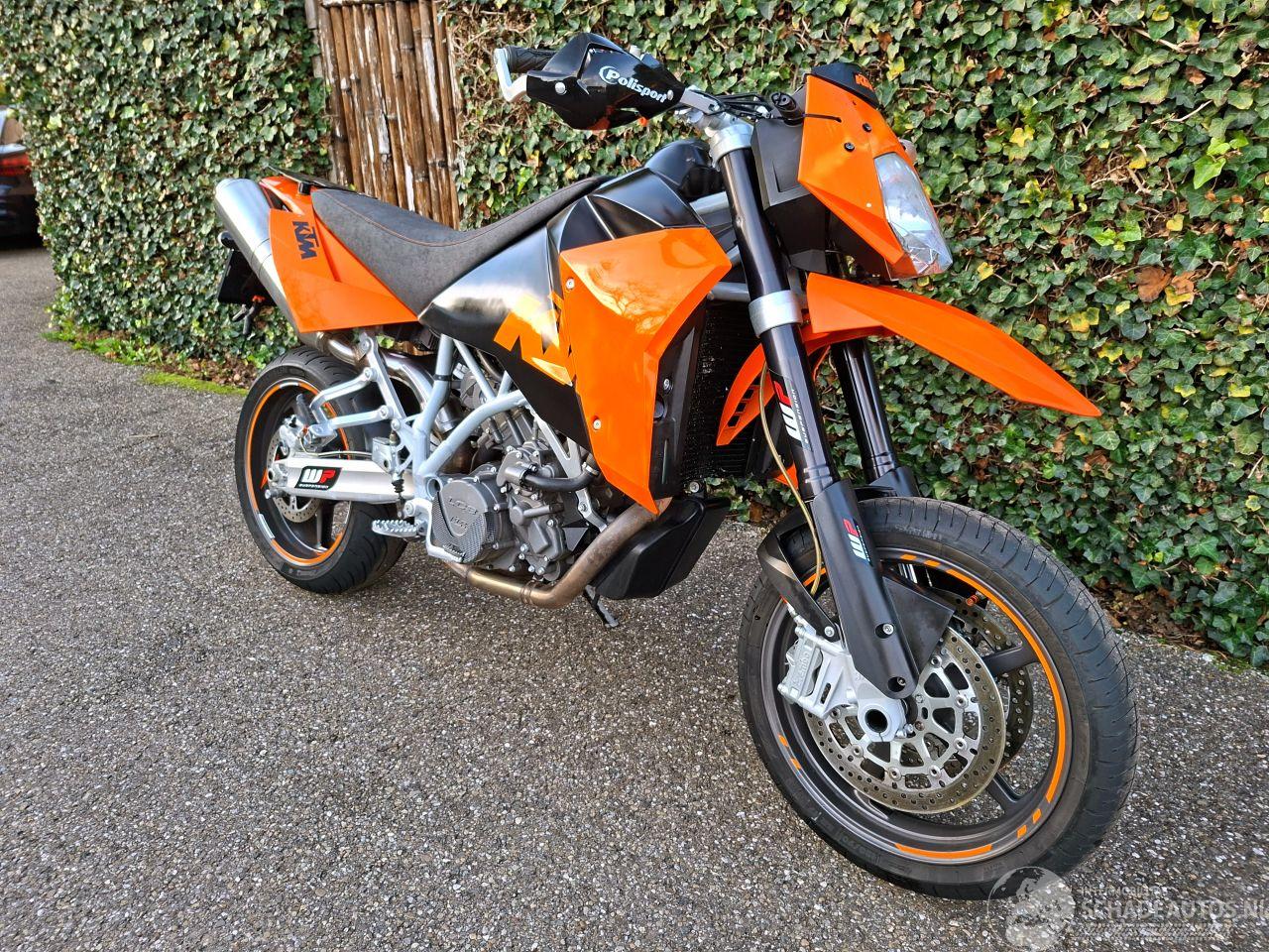 KTM  950 SUPERMOTO