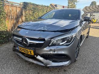 Damaged car Mercedes AMG AMG 45 CLA 4 MATIC 381 PK AUTOMAAT PANORAMA 2017/3