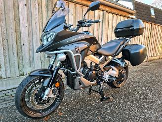 Honda CrossRunner VFR 800X Crossrunner C-ABS picture 1