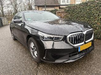 Schadeauto BMW 5-serie 520I EXE 205 PK  SEDAN 2024/10