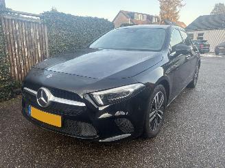 Unfallwagen Mercedes A-klasse 250 e HYBRID PANO-AUTOMAAT-SFEER- 2022/8