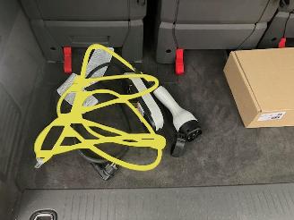 Volkswagen Multivan 1.4 E HYBRID LANG 8 PERSOONS DE LUXE picture 8