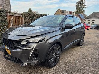 Auto incidentate Peugeot 3008 1.6 HYbrid 4 300GT 244 PK 4X4 2022/7