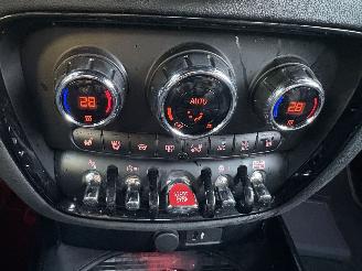 Mini Clubman 1.5 TSI AUTOMAAT -LEER- PANORAMA 140 PK picture 26